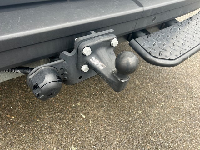 Foto 1 - Volkswagen Crafter Kasten 35 2.0TDI lang plus Hochdach FWD, Candy-Weiß