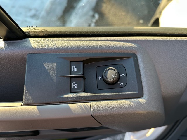 Foto 1 - Volkswagen Crafter Kasten 35 lang plus Hochdach 2.0TDI FWD, Candy-Weiß