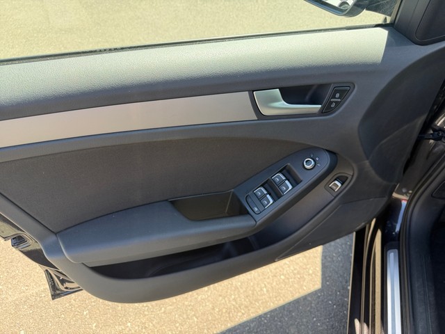 Foto 1 - Audi A4 Lim. 1.4TFSI Multitronic Ambiente+AHK+Xenon, Lavagrau Perleffekt