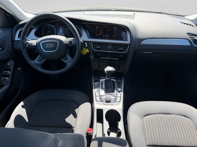 Foto 1 - Audi A4 Lim. 1.4TFSI Multitronic Ambiente+AHK+Xenon, Lavagrau Perleffekt