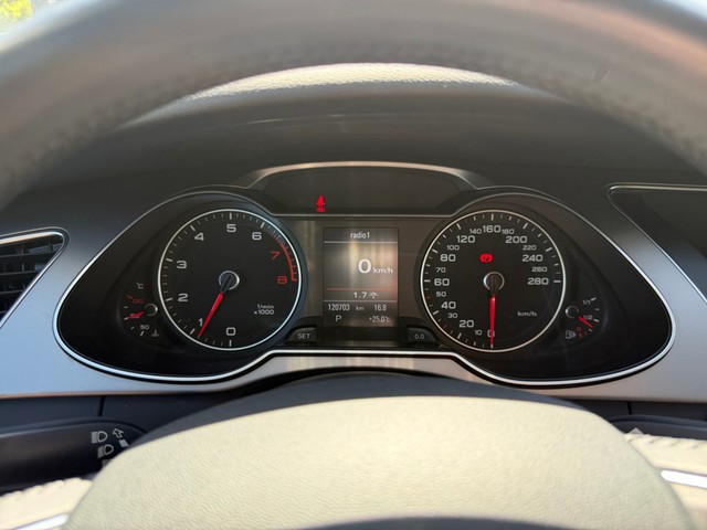 Foto 1 - Audi A4 Lim. 1.4TFSI Multitronic Ambiente+AHK+Xenon, Lavagrau Perleffekt