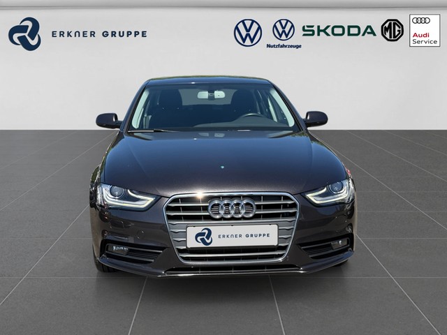 Foto 1 - Audi A4 Lim. 1.4TFSI Multitronic Ambiente+AHK+Xenon, Lavagrau Perleffekt