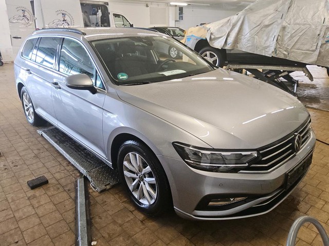Foto 1 - Volkswagen Passat Variant 2.0TDI DSG +NAVI+KAMERA+ACC+LED+, Pyritsilber Metallic