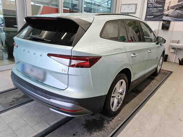 Foto 1 - SKODA ENYAQ 50 109KW Loft+NAVI+KAMERA+ACC+KAMERA+, Arctic Silber Metallic