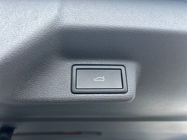 Foto 1 - Scirocco , Candy-Weiß