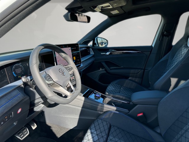 Foto 1 - Tayron 2.0TDI DSG 4M R-Line AHK+PANO+STDHZG+20'+, Pure White