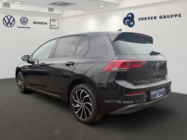 Foto 1 - Volkswagen Golf VIII Lim. 2.0 TDI Life LED+ACC+DIGIPRO+++, Deep Black Perleffekt