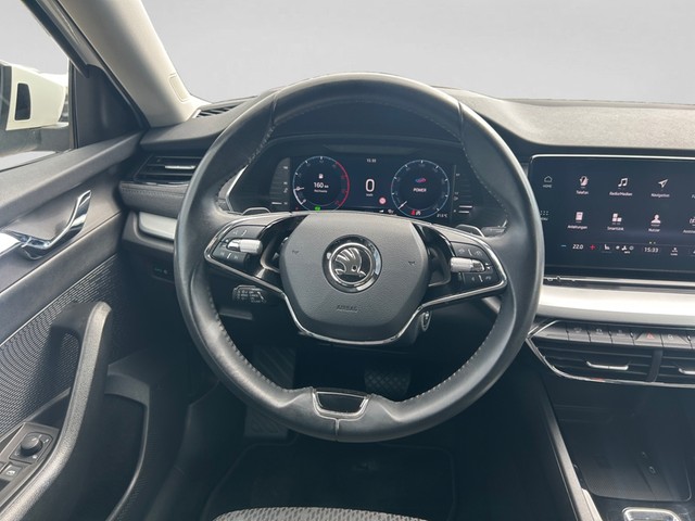 Foto 1 - SKODA OCTAVIA COMBI 2.0TDI DSG Style+ACC+LED+SHZ+DAB, Candy-Weiss