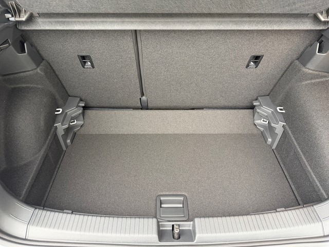 Foto 1 - Volkswagen T-Cross 1.0TSI DSG Style AHK+GJR+NAV+SHZ+KAMERA, Pure White Uni