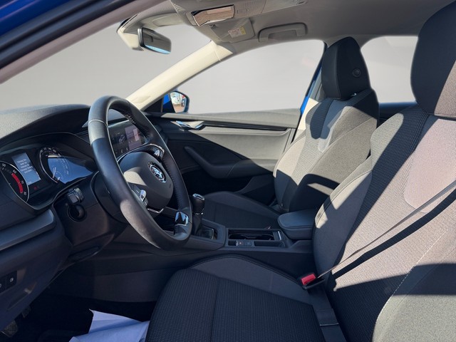 Foto 1 - SKODA OCTAVIA Com. Ambition 1.0 TSI 81kW LED+TEMPO+DAB, Energy-Blau