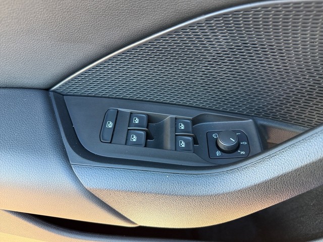 Foto 1 - SKODA OCTAVIA Com. Ambition 1.0 TSI 81kW LED+TEMPO+DAB, Energy-Blau