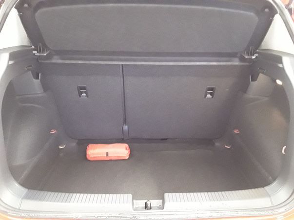Foto 1 - Volkswagen T-Cross 1.0 TSI +LED+SHZ+KLIMA+, Kings Red Metallic