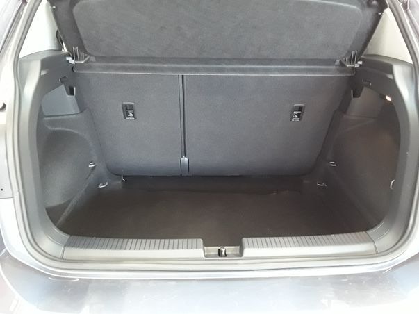Foto 1 - Volkswagen T-Cross 1.0TSI+LED+SHZ+KLIMA+DAB+ZV+, Rauchgrau Metallic