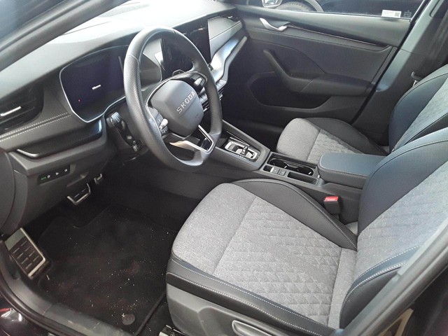Foto 1 - SKODA OCTAVIA COMBI 2.0TDI DSG Sportline+AHK+LED+SHZ+, Schwarz-Magic Perleffekt