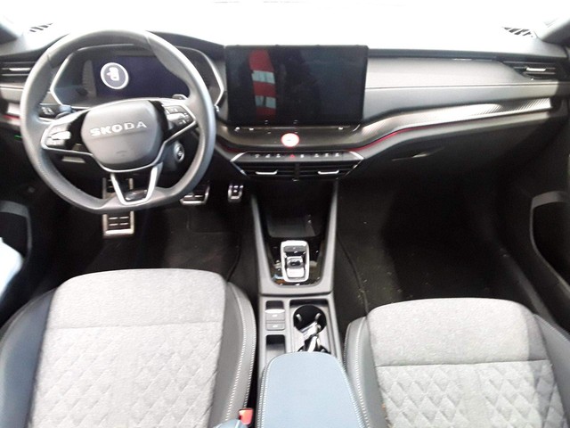 Foto 1 - SKODA OCTAVIA COMBI 2.0TDI DSG Sportline+AHK+LED+SHZ+, Schwarz-Magic Perleffekt