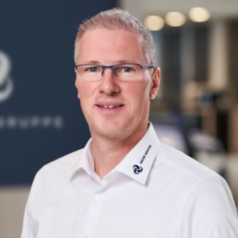 Alexander Lude (Array)